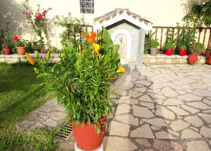 Dimitra Case de vacanță Nikiana