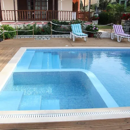 Dimitra בית נופש *