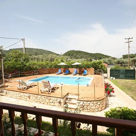 Dimitra בית נופש ניקיאנה