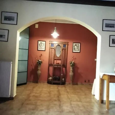 Dimitra * ניקיאנה