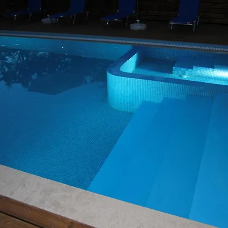 בית נופש Dimitra *