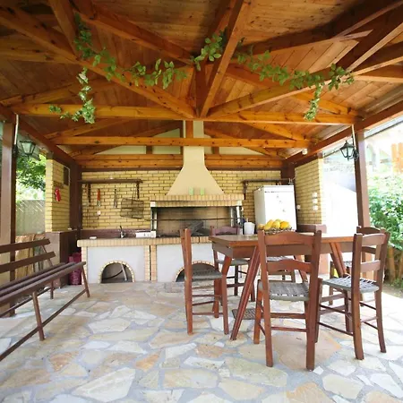 Dimitra ניקיאנה