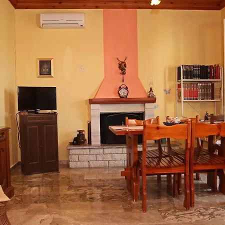 בית נופש Dimitra ניקיאנה